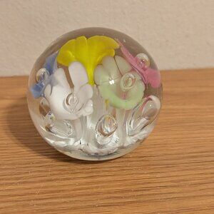 VINTAGE GLASS PAPERWEIGHT